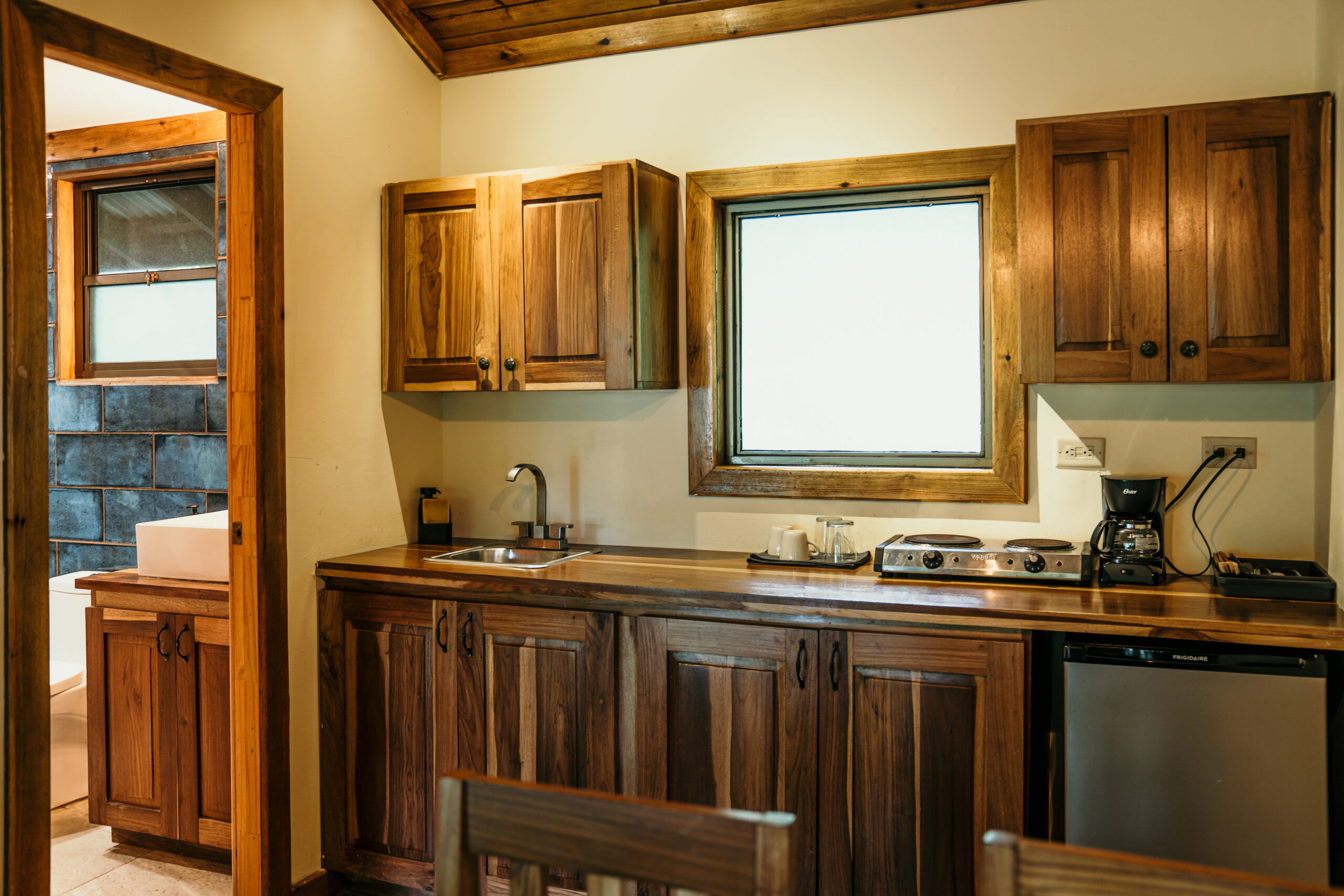 Island Bungalow (AC) | Week 1